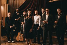 Nicolle Rochelle & Hot Sugar Band