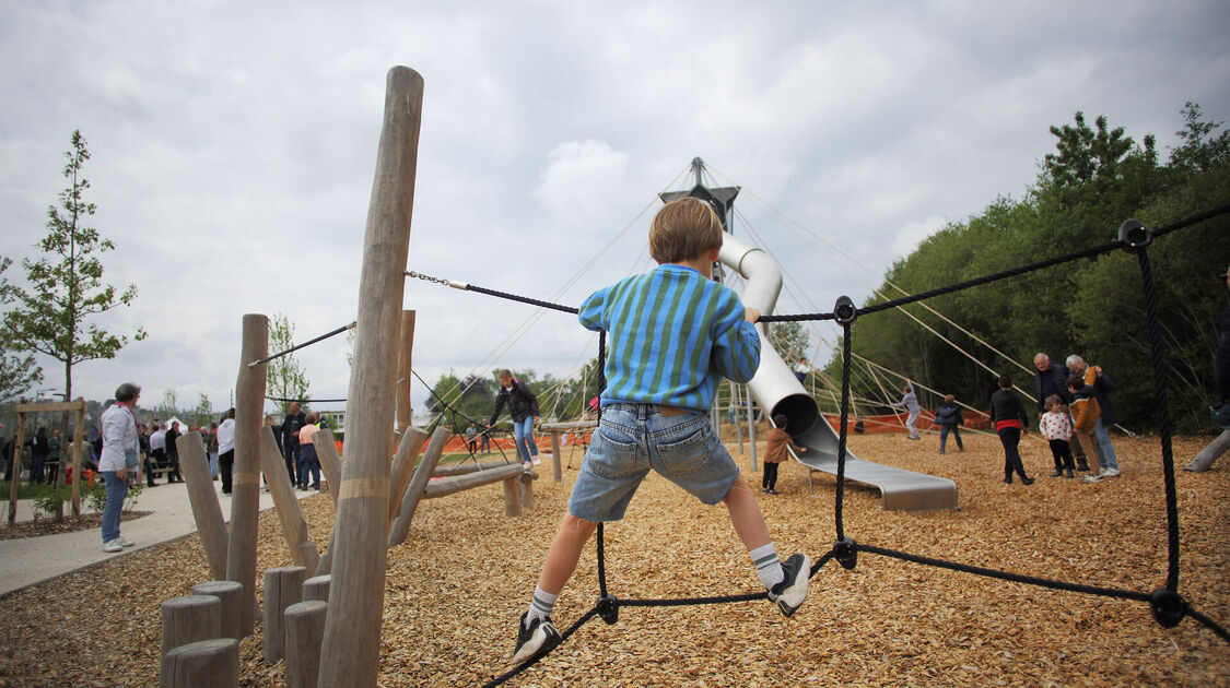 Inauguration aire de jeux de l'Eau Blanche 