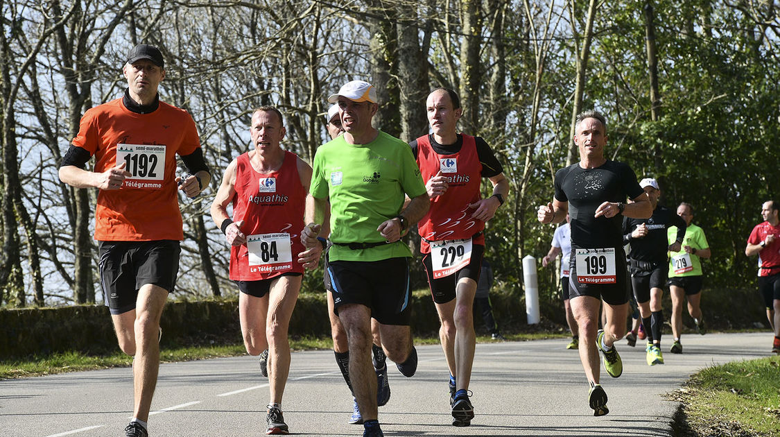 1er semi-marathon Locronan-Quimper le 13 mars 2016 (18)
