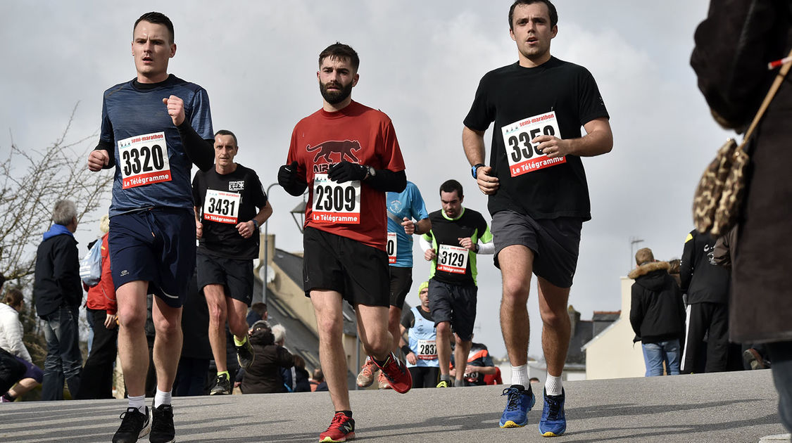 2e semi-marathon et 10 km Locronan-Plogonnec-Quimper - 12 mars 2017 (22)