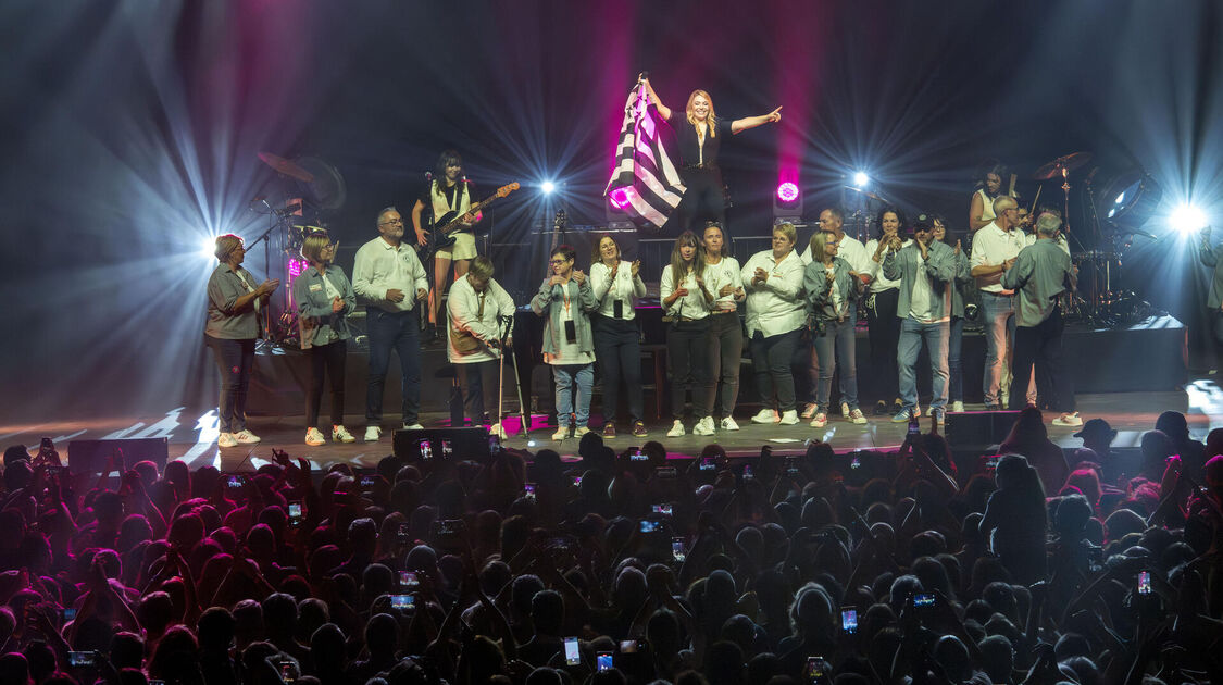 Ouverture de la grande salle événementielle "Kostum Park – À nous la vie"