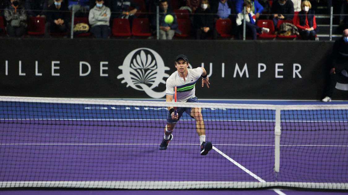 Quimper le 26 janvier 2022. Open de tennis ATP Challenger . Quart de finale. Erwan Furness