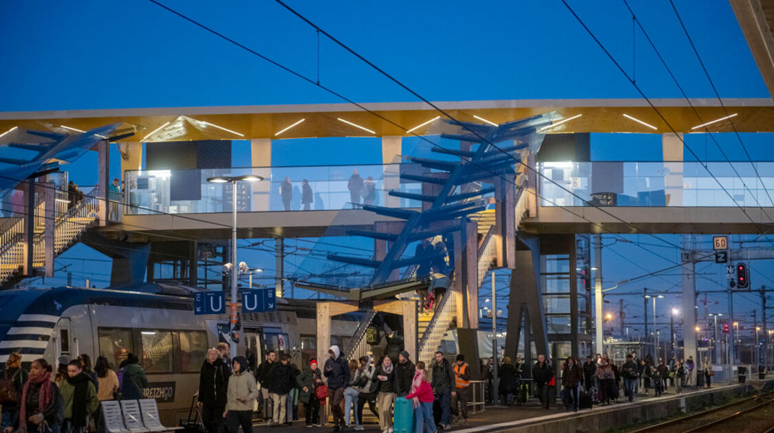 Gare-Parc : inauguration de la passerelle 