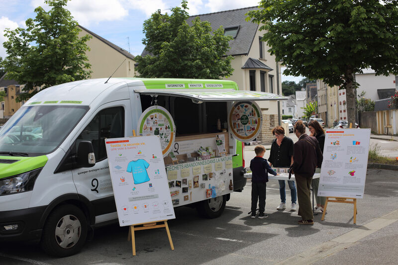 Prévention des déchets et propreté avec le camion Ti Tri 