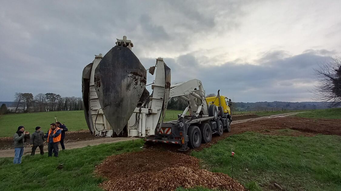 Gare-Parc : transplantation d’arbres au Corniguel