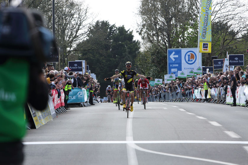 Tour du Finistère : victoire de Hivert devant Bardet et Martin