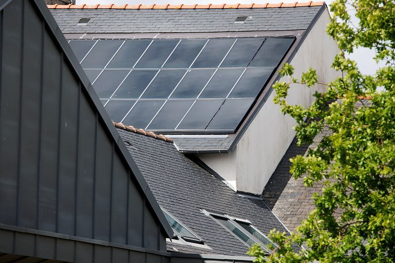 QBO et Quimper Cornouaille Développement accompagnent les projets de mise en place de panneaux solaires sur toiture  