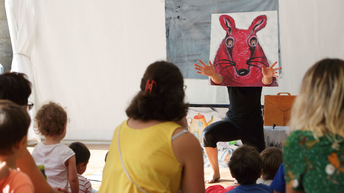 En août, les enfants sont des princes