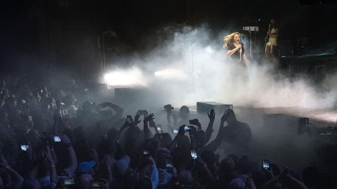 Ouverture de la grande salle événementielle "Kostum Park – À nous la vie"