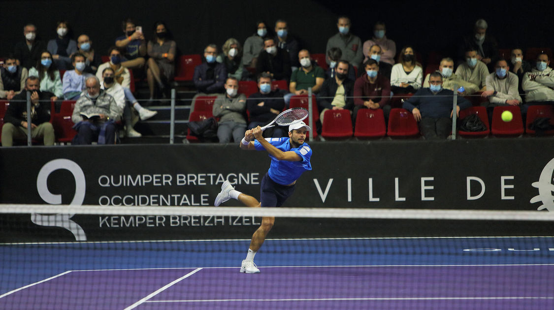 Quimper le 26 janvier 2022. Open de tennis ATP Challenger . Quart de finale. Match entre Lucas Pouille et Grégoire Barrère, vainqueur