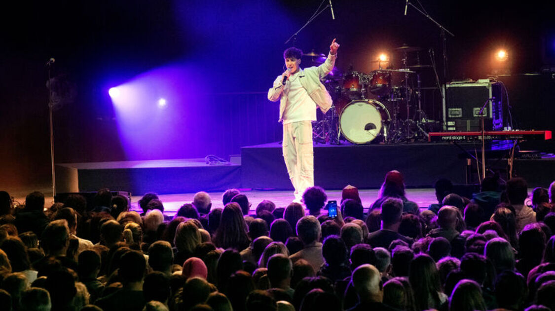 Ouverture de la grande salle événementielle "Kostum Park – À nous la vie"