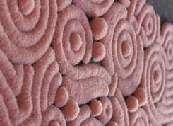 MOD : une exposition de Mathias Ouvrard, artiste textile, à la médiathèque Alain-Gérard