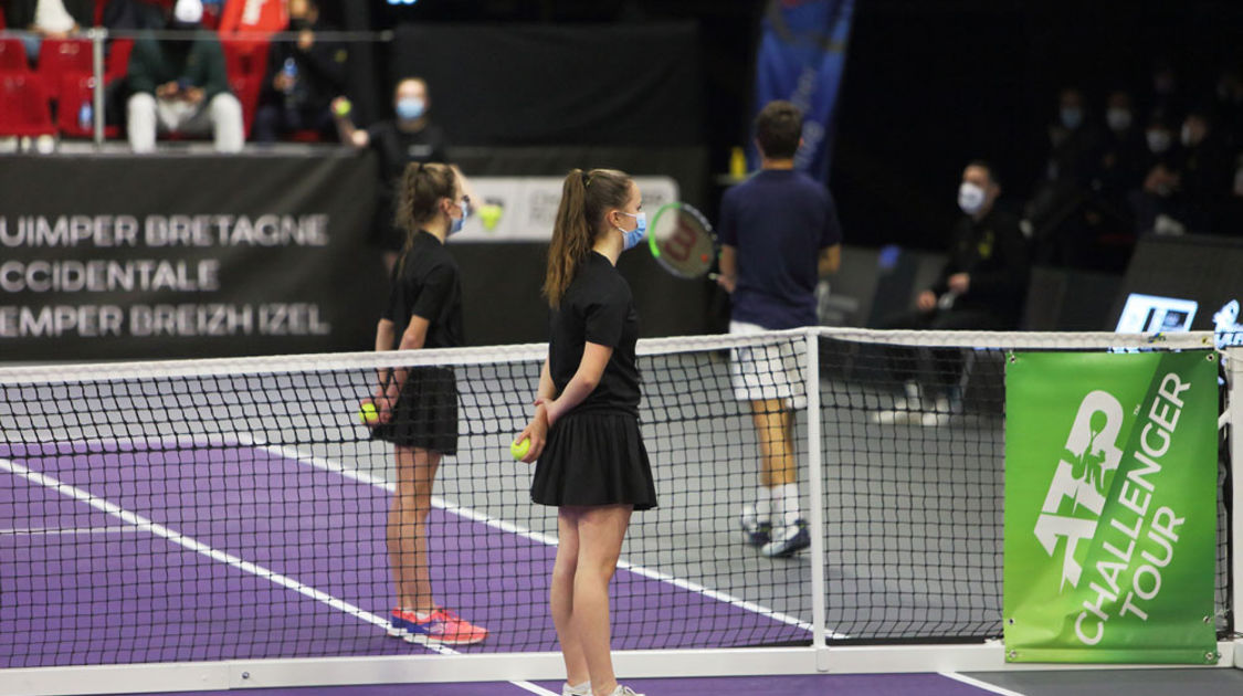 Quimper le 25 janvier 2021. Open ATP Challenger tour Quimper Bretagne Occidentale. affiche 16ème finale entre les français Hugo Gaston et Grégoire Barrere ( vainqueur )