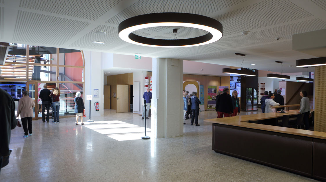 Inaugration du centre des congrès du Chapeau Rouge et portes ouvertes les 8 et 9 avril 2017 (14)