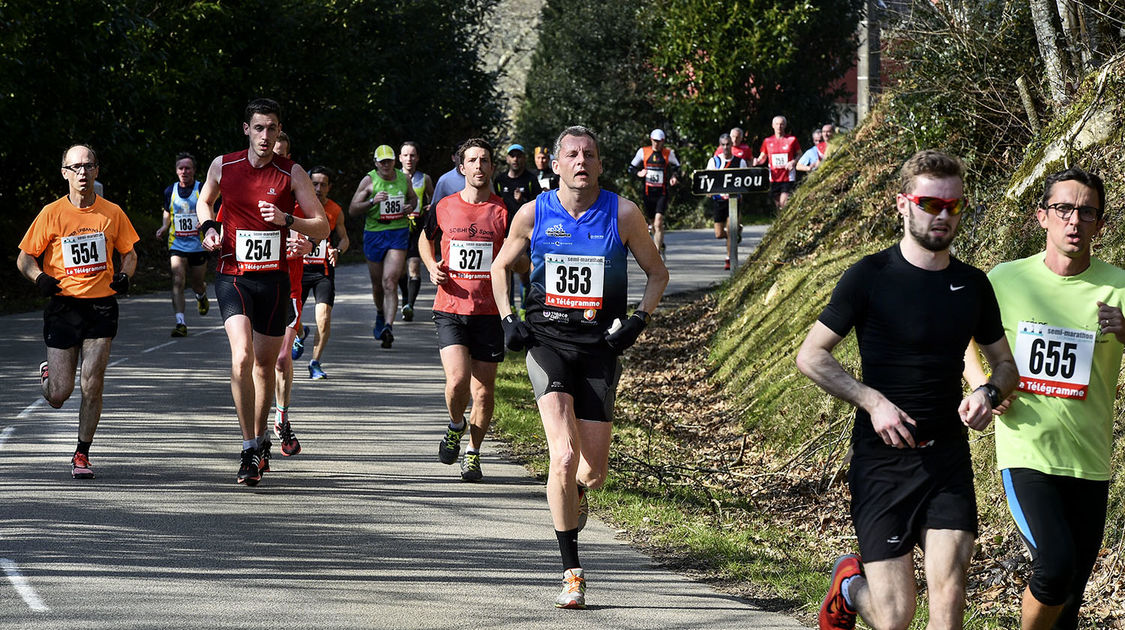 1er semi-marathon Locronan-Quimper le 13 mars 2016 (19)