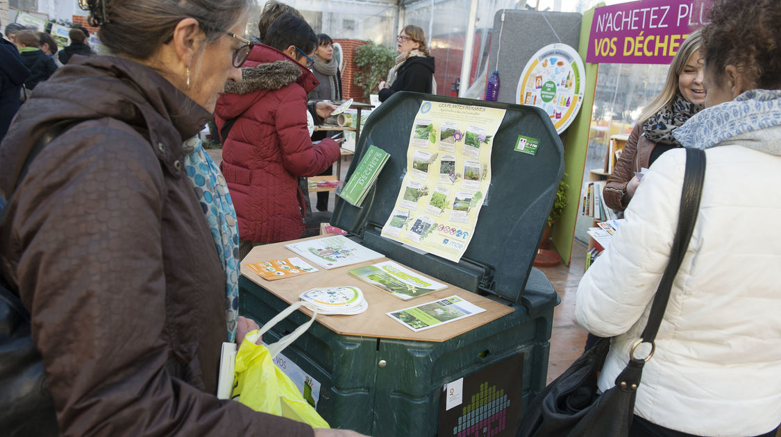 Journée Objectif zéro déchet place Saint-Corentin - #SERD2017 (17)