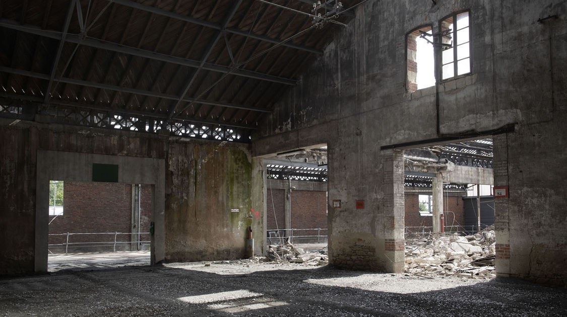 Démolition de la Halle Sernam