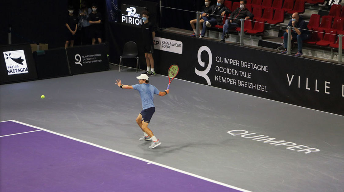 Quimper le 25 janvier 2021. Open ATP Challenger tour Quimper Bretagne Occidentale. 16ème finale. Victoire du français Evan Furness