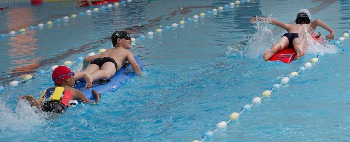 Aquarive & Kerlann Vihan : inscription à l’école de natation & aux activités aquagymniques  