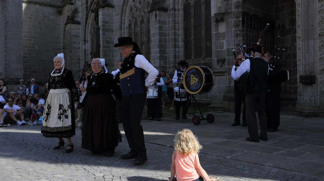 En août, les enfants sont des princes