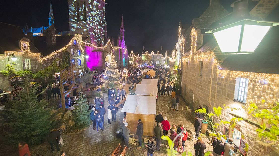 Pour la 3e année consécutive Locronan revêt ses habits de lumière pour un Noël magique (2)