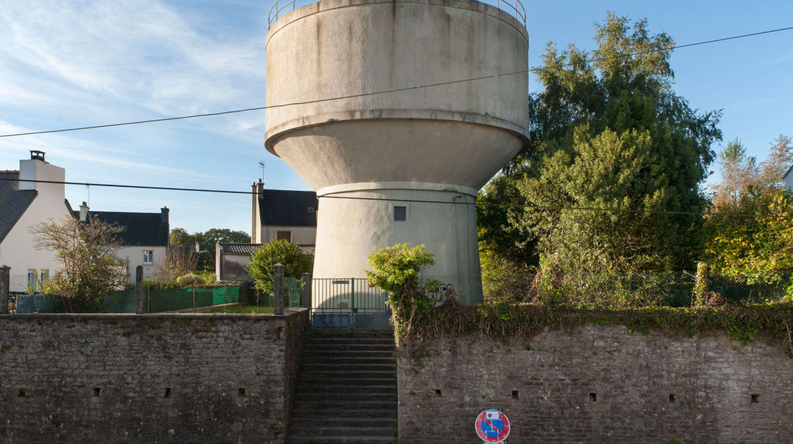 Deconstruction du chateau d eau de Ty Rouz (1)