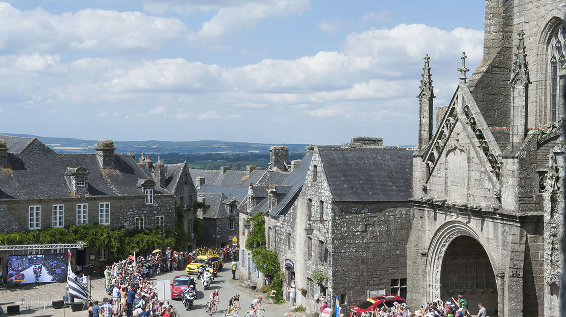 Le passage du Tour de France à Locronan le mercredi 11 juillet 2018 (14)