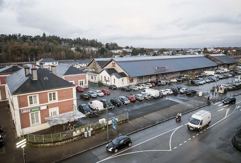 Gare-Parc : démarrage des travaux de déconstruction de la Halle Sernam