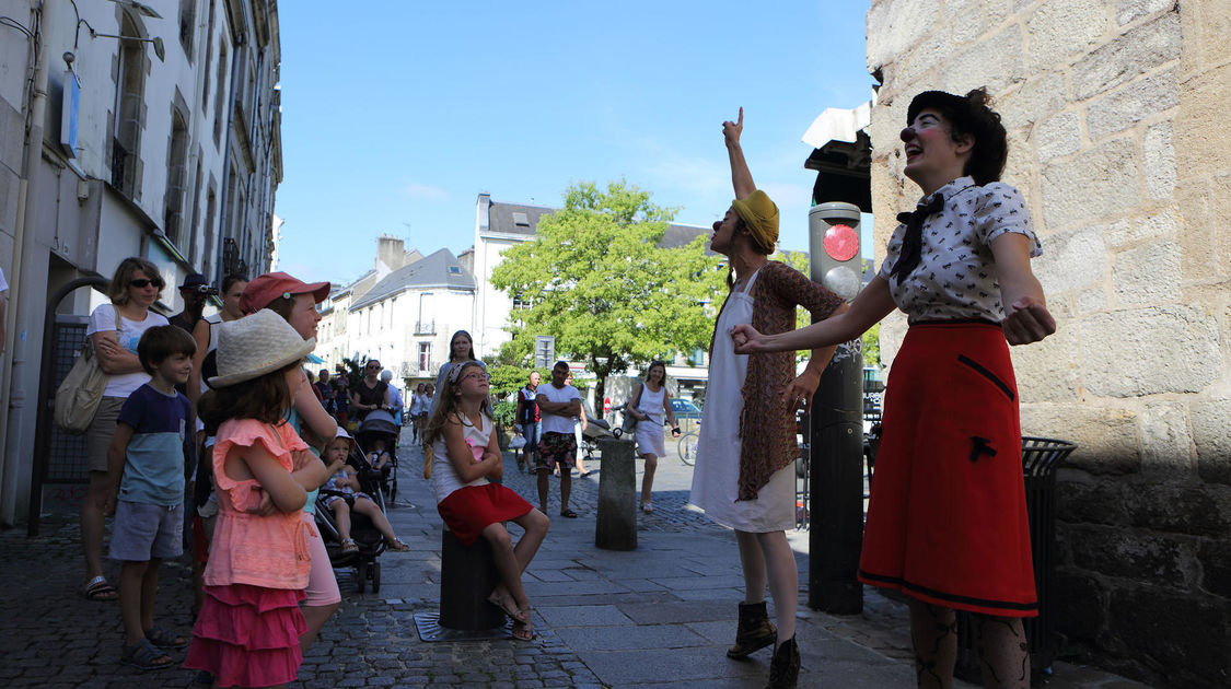 En août, les enfants sont des princes