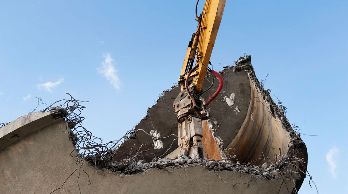 Deconstruction du chateau d eau de Ty Rouz (16)